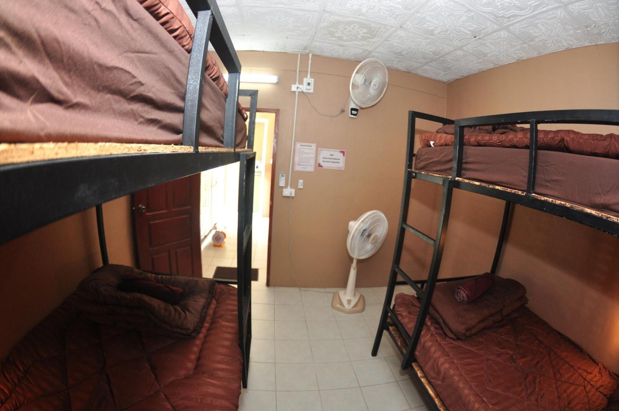 Sharky'S Hostel ปาย ภายนอก รูปภาพ